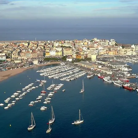 & Restaurant Marina 2* Palamos