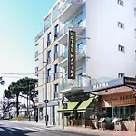 Hotel & Restaurant Marina 2*