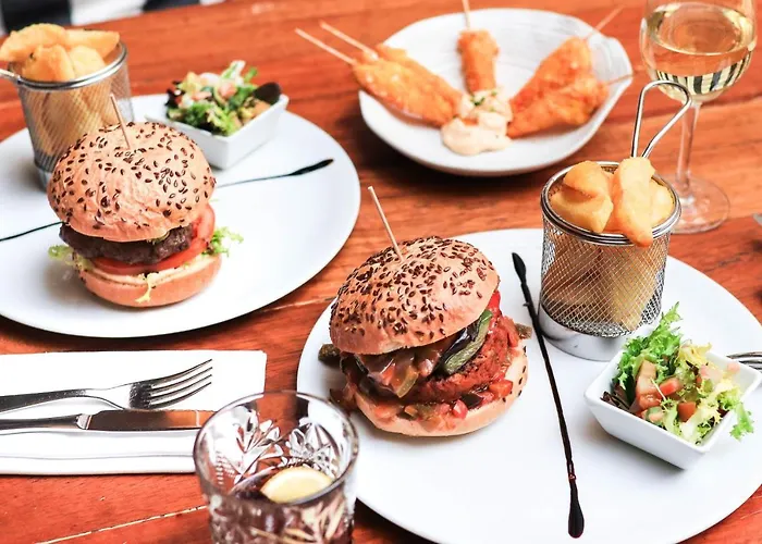 Hotel & Restaurant Marina 2*