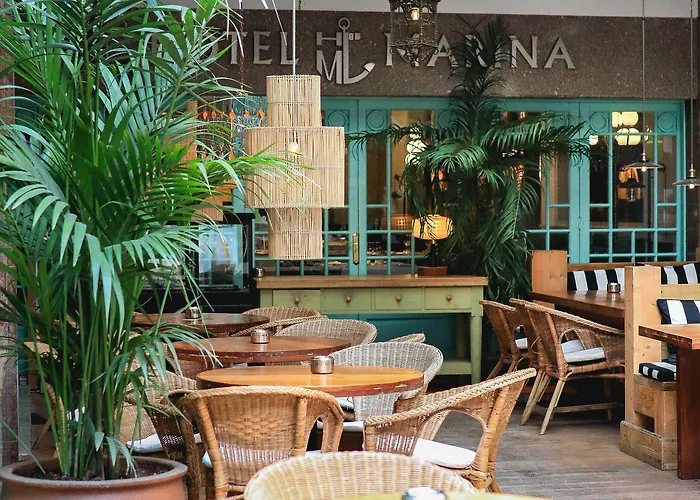 & Restaurant Marina Palamós